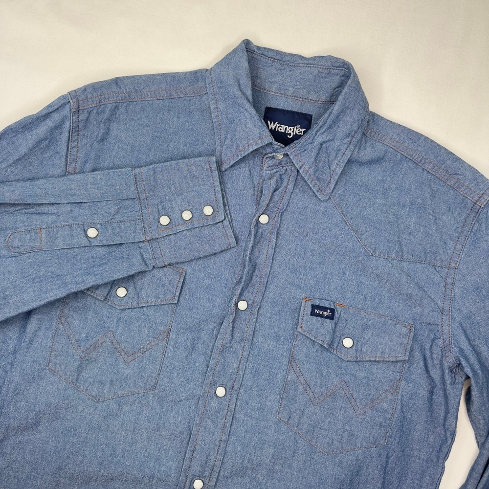 Wrangler Shirt Mens Medium Blue Denim Pearl Snap Long Sleeve‎ Western Cowboy